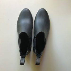 Women’s J Crew Chelsea rain boots